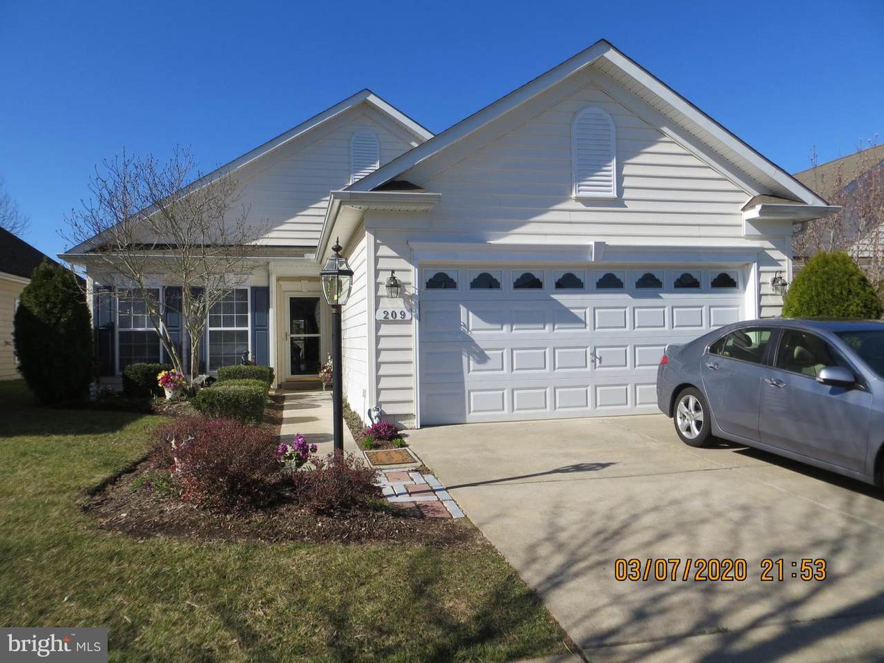 209 Orchestra Place - Photo 1