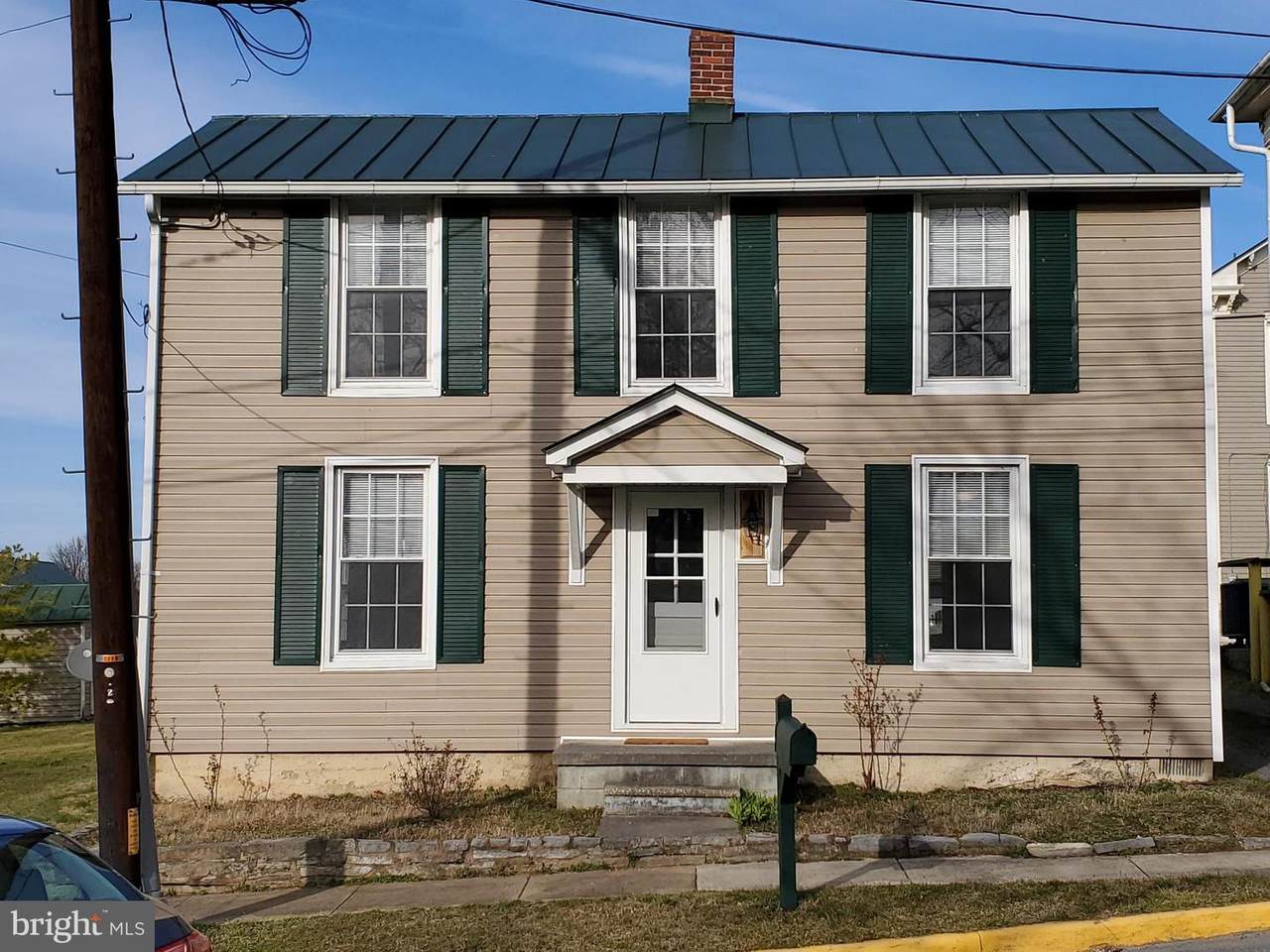 940 Martin Street - Photo 1