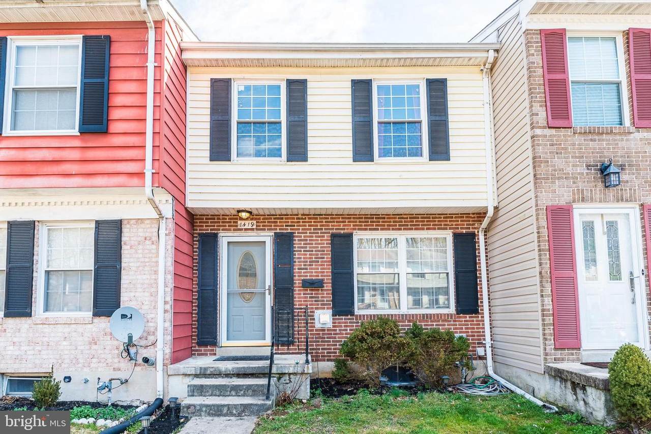 1419 Charlestown Drive - Photo 1