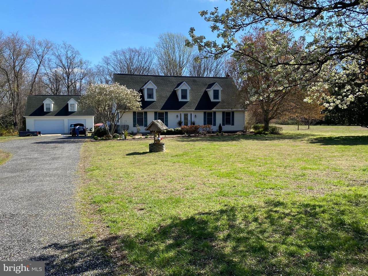 5420 Cove View Drive - Photo 1
