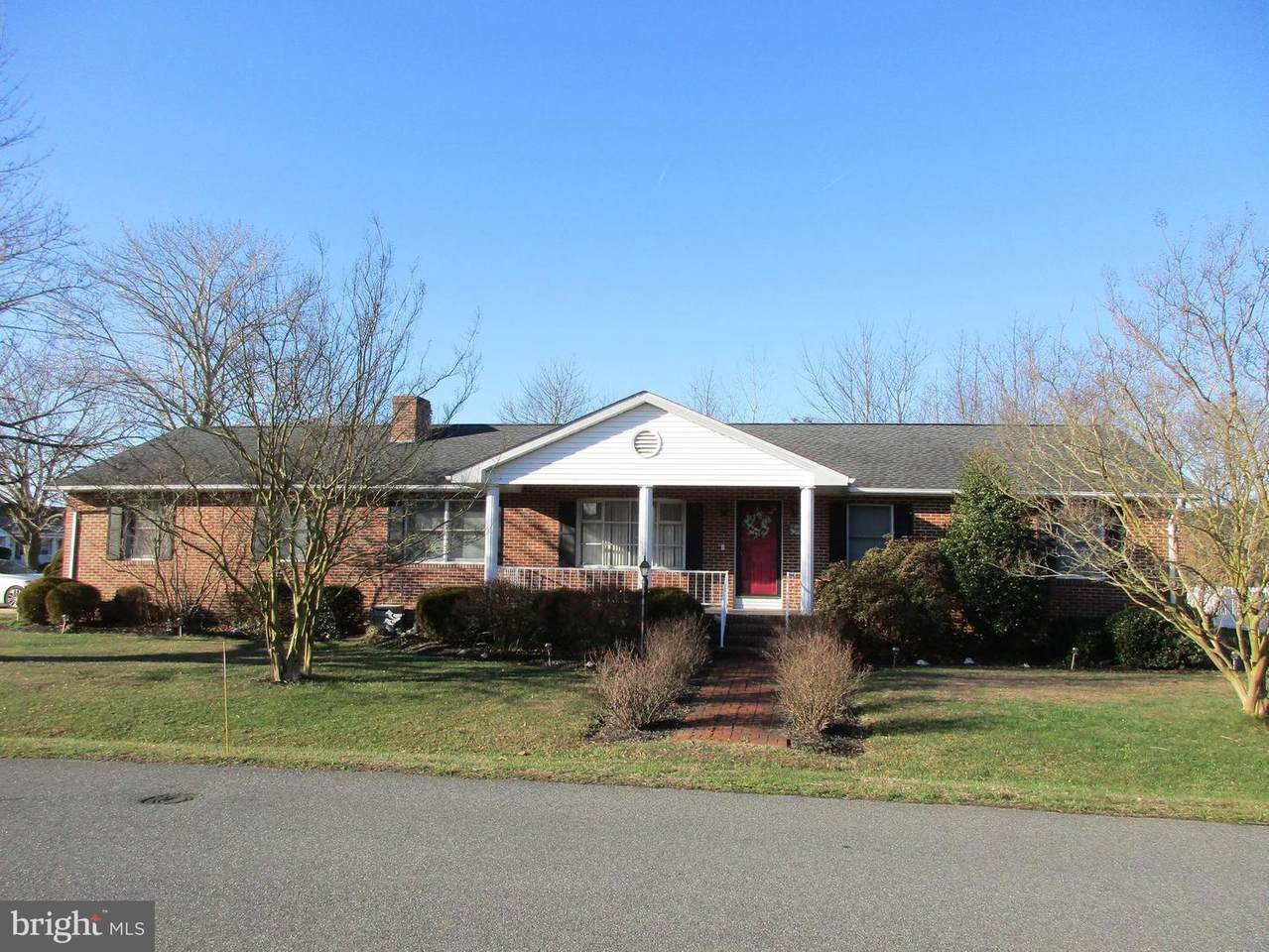 18392 Linden Lane - Photo 1