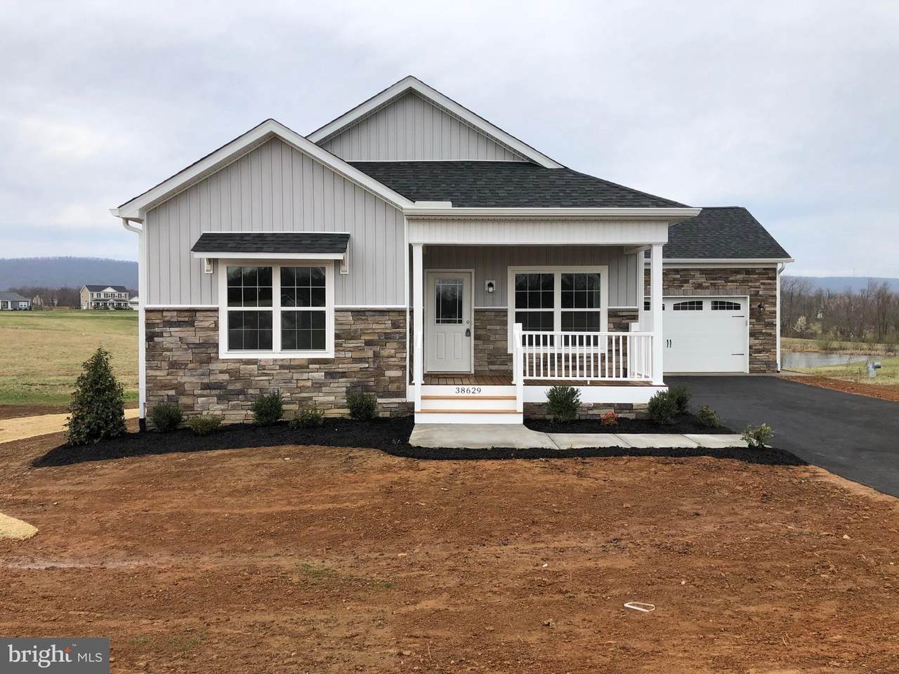 38629 Patent House Lane - Photo 1