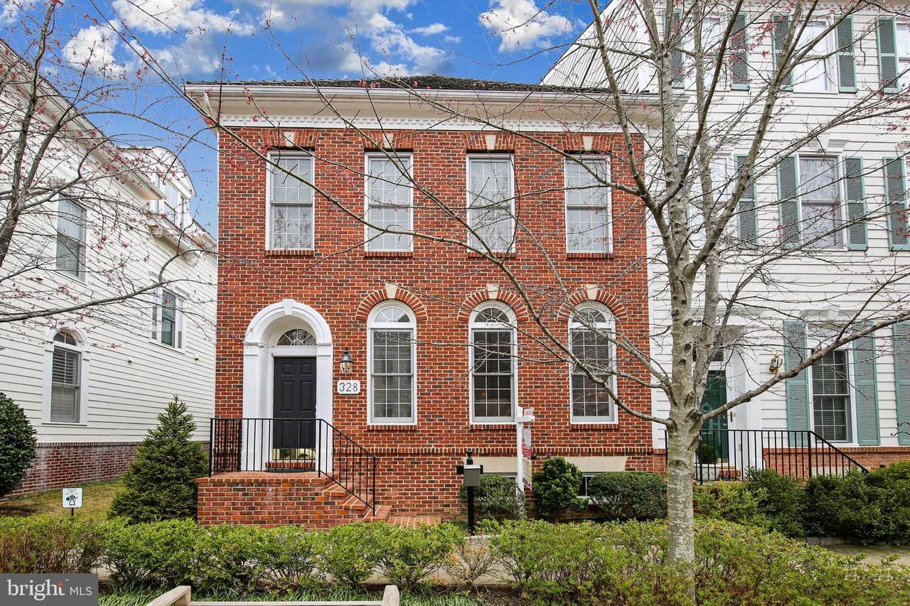 328 Alfandre Street - Photo 1