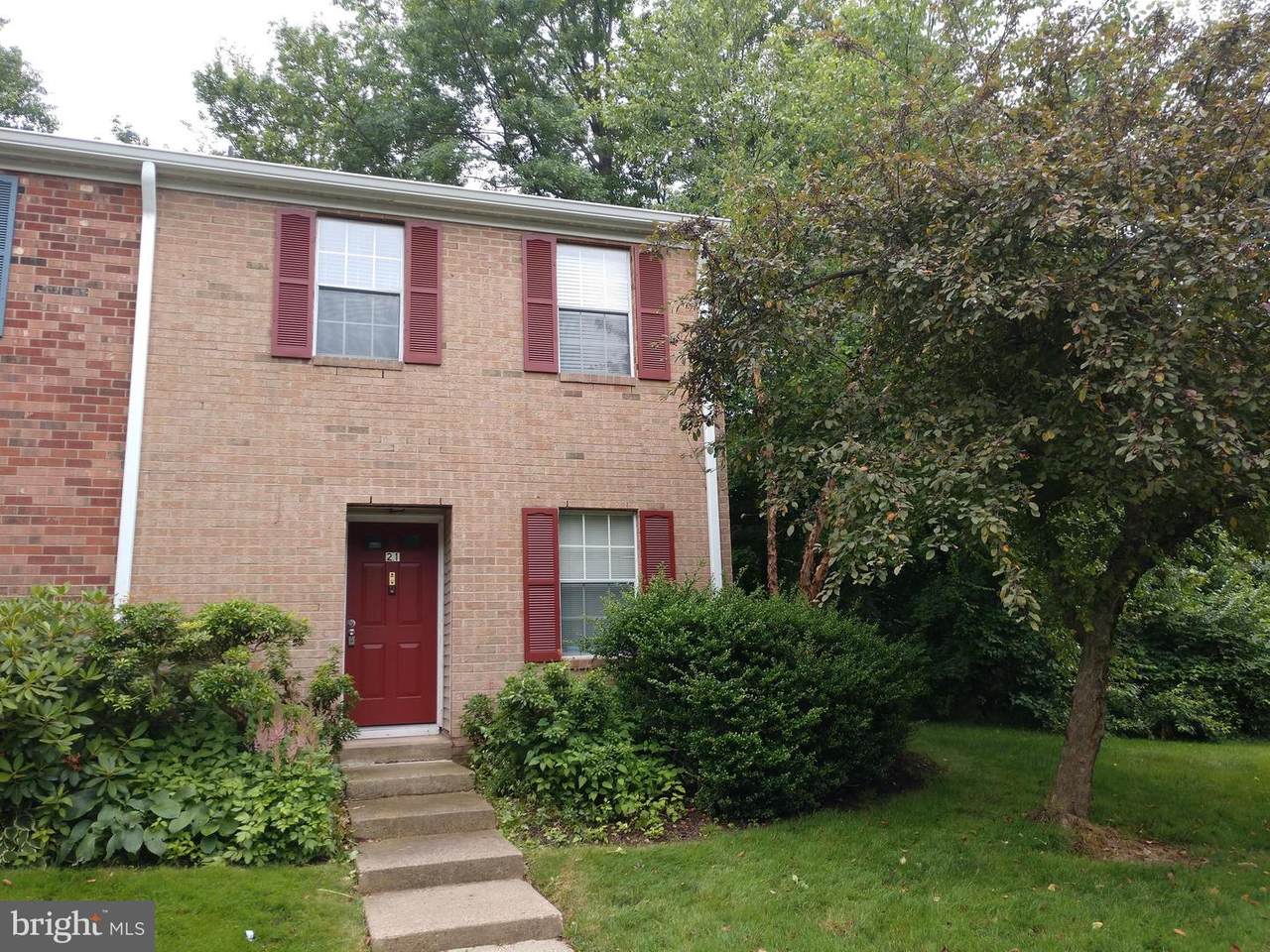21 Sycamore Court - Photo 1