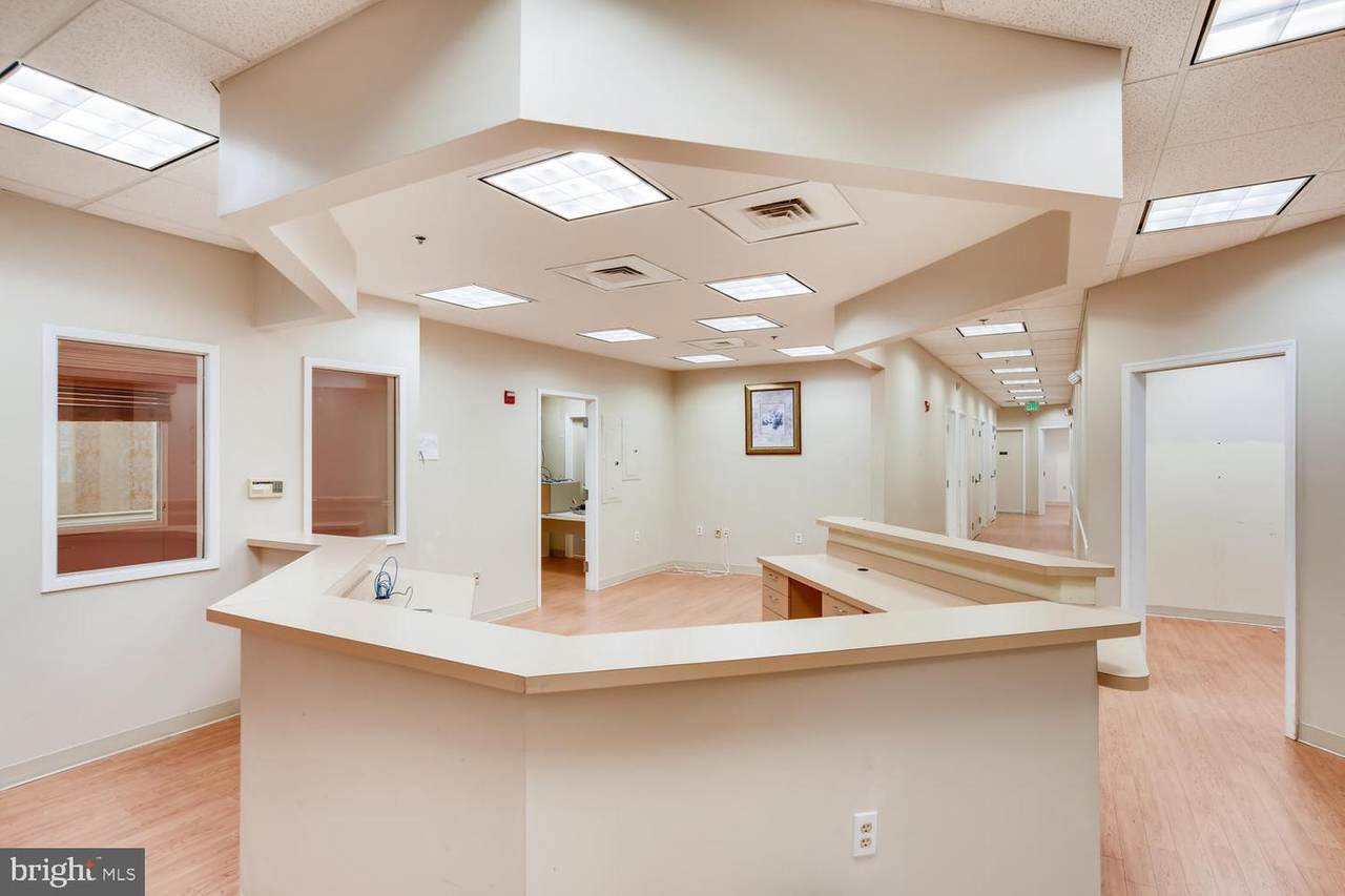 602 Atwood Road - Photo 1