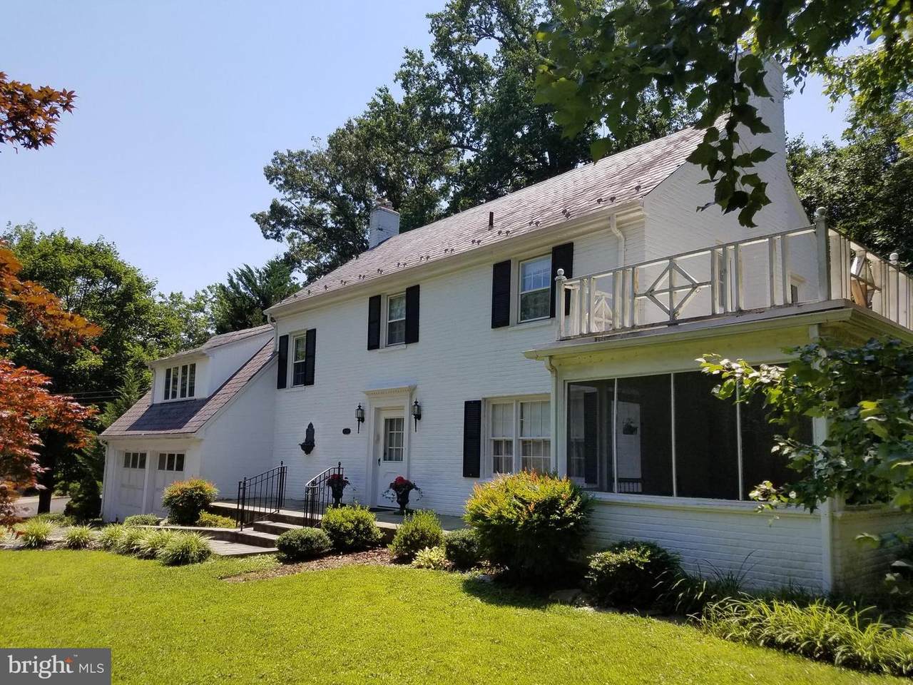 5921 Chesterbrook Road - Photo 1