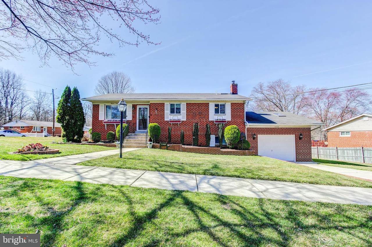 11000 Schuylkill Road - Photo 1