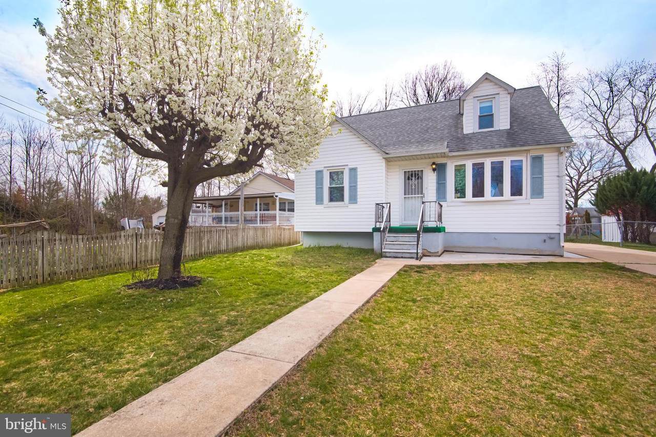 1405 Franklin Avenue - Photo 1