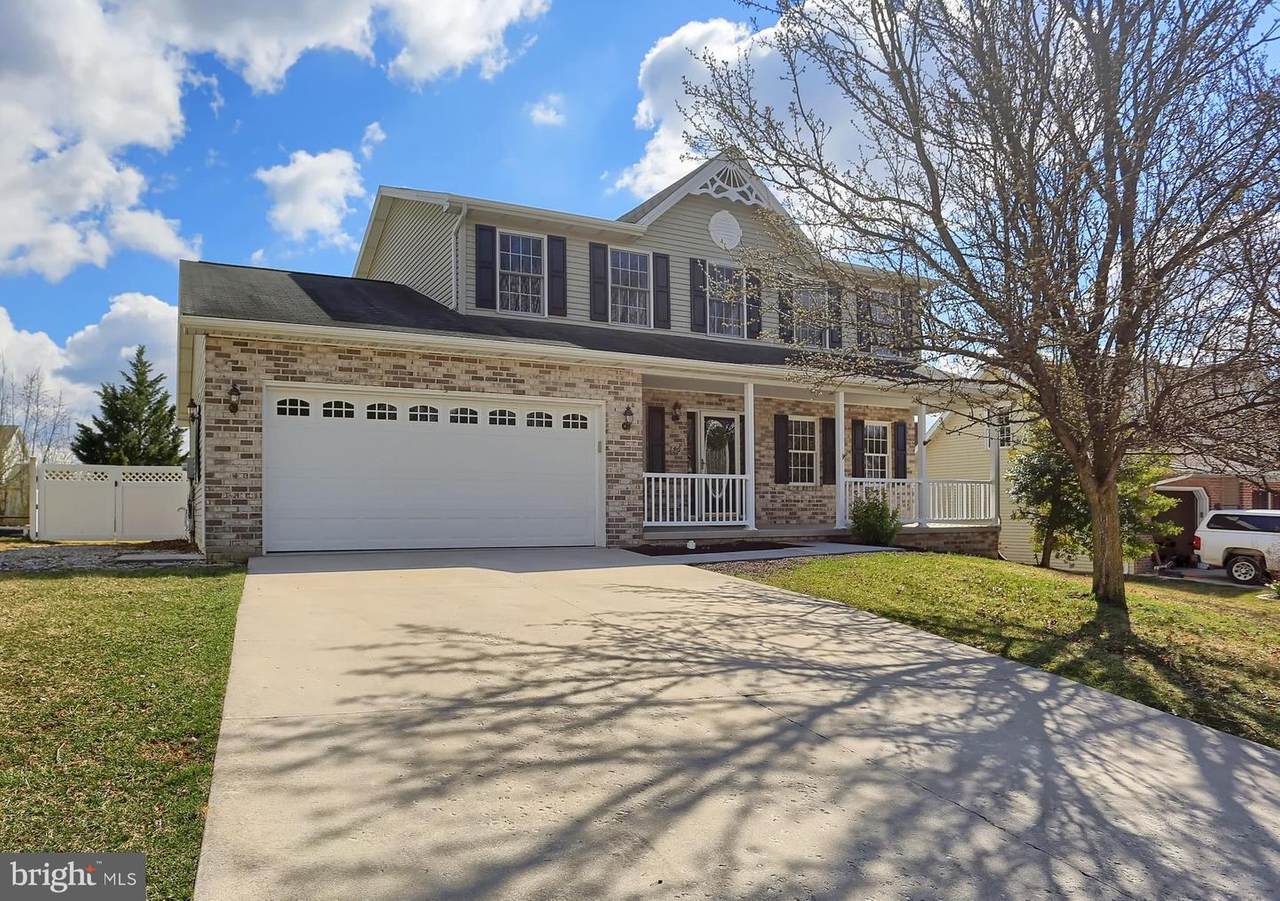 346 Lafayette Drive - Photo 1