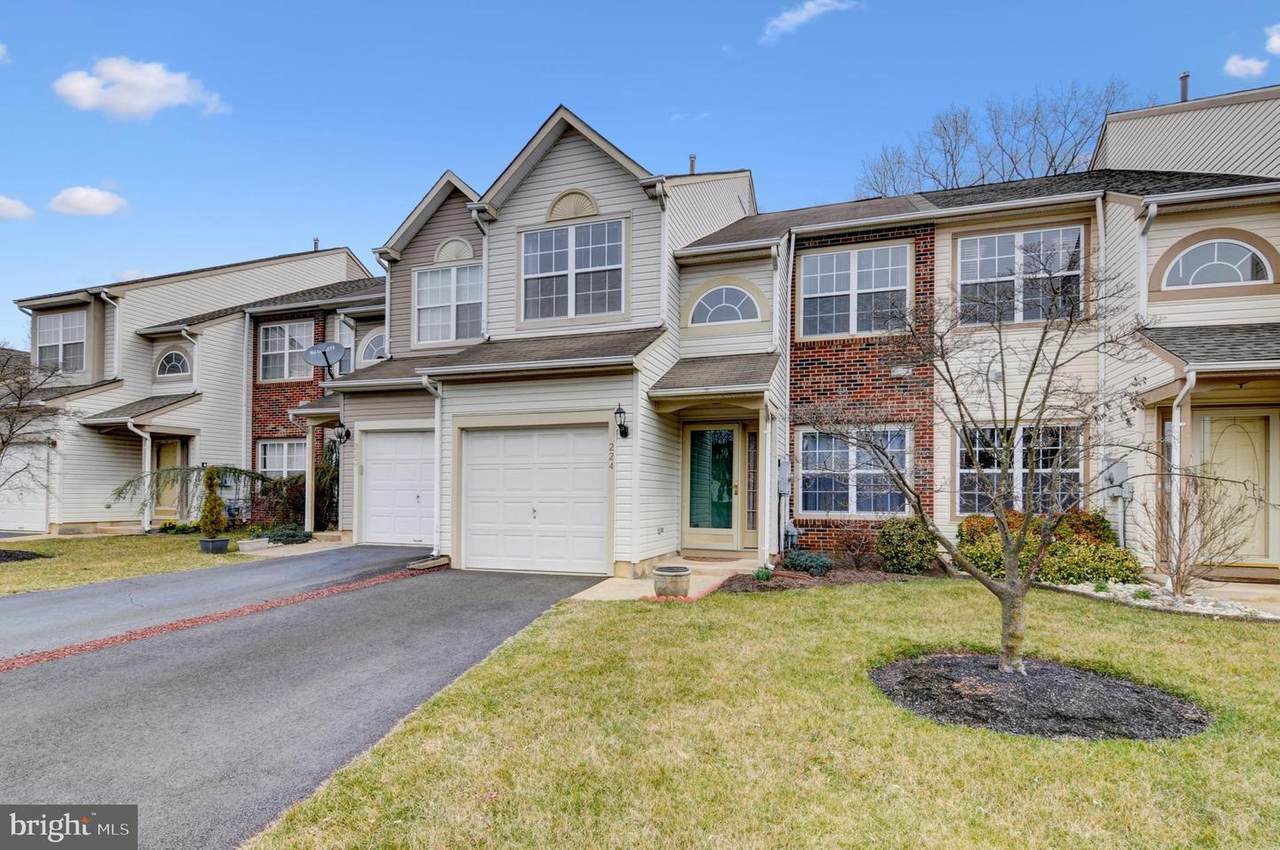 224 Bromley Court - Photo 1