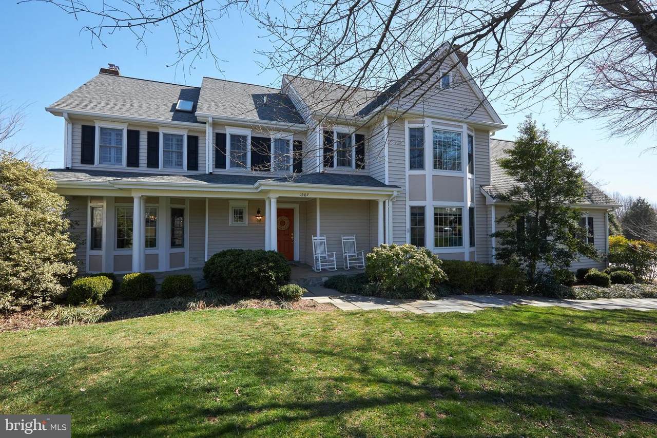 1207 Bishopsgate Way - Photo 1
