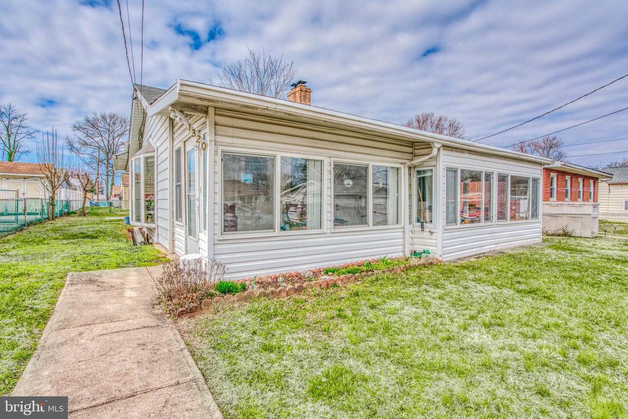 1320 1ST Road - Photo 1