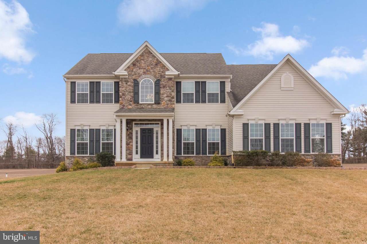 14 Alexis Court - Photo 1