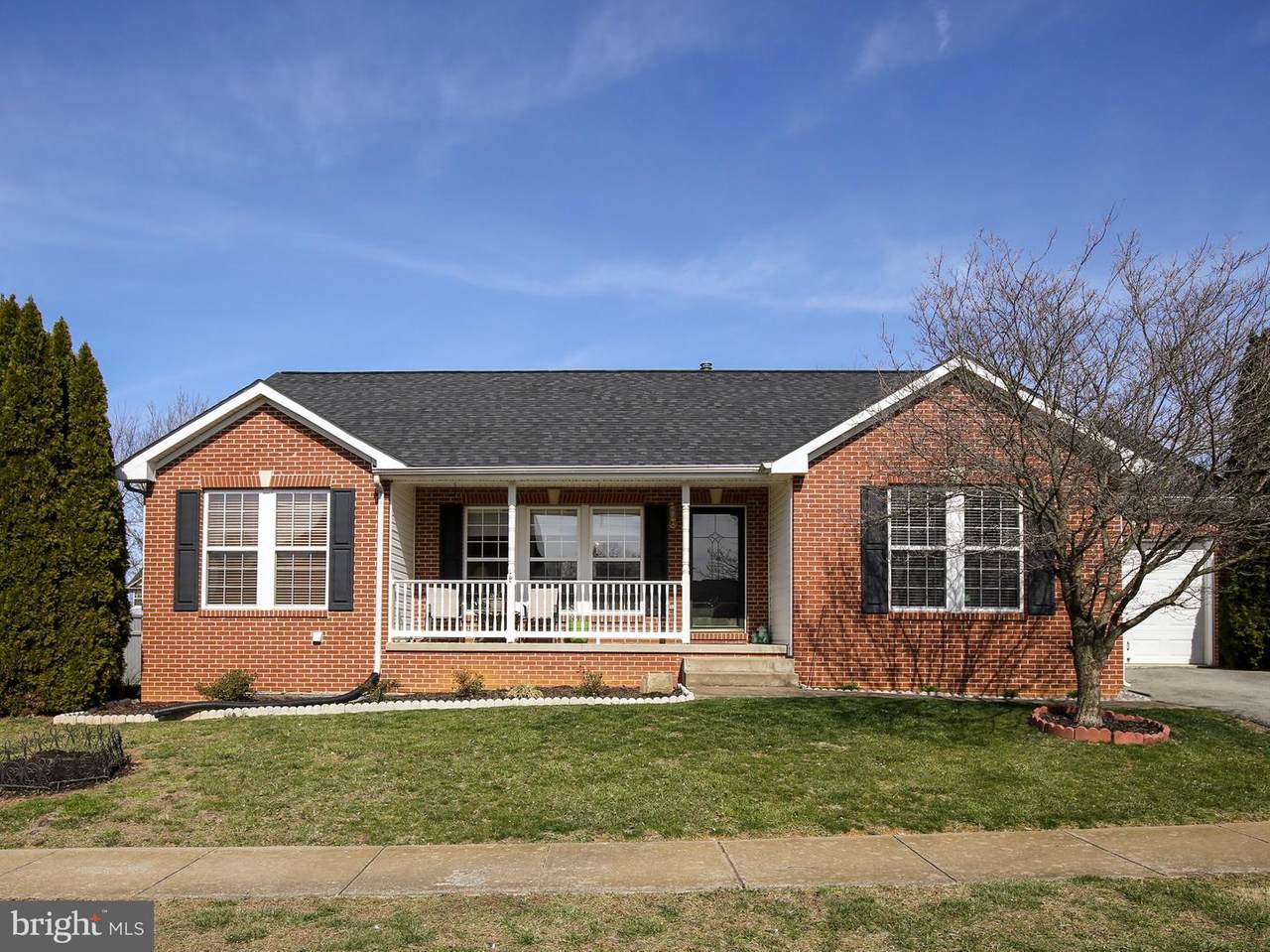 43 Southwinds Drive - Photo 1
