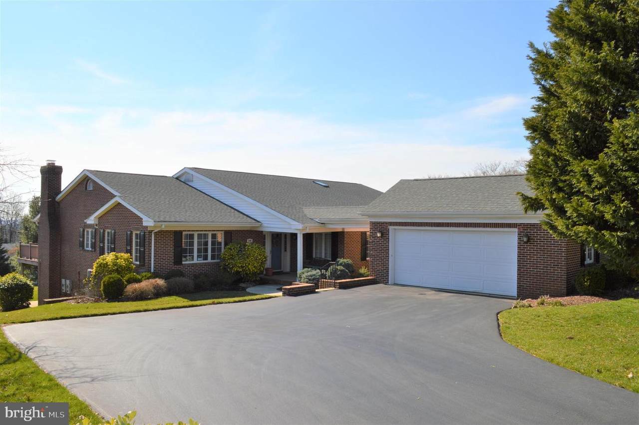 100 Stone Tower Lane - Photo 1