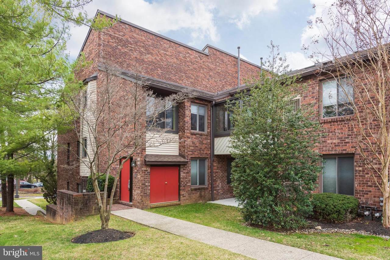 407 Mountain View Drive - Photo 1
