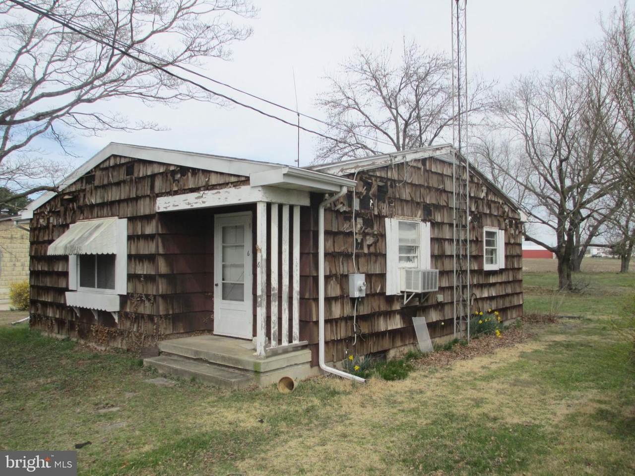 6 Rogers Drive - Photo 1