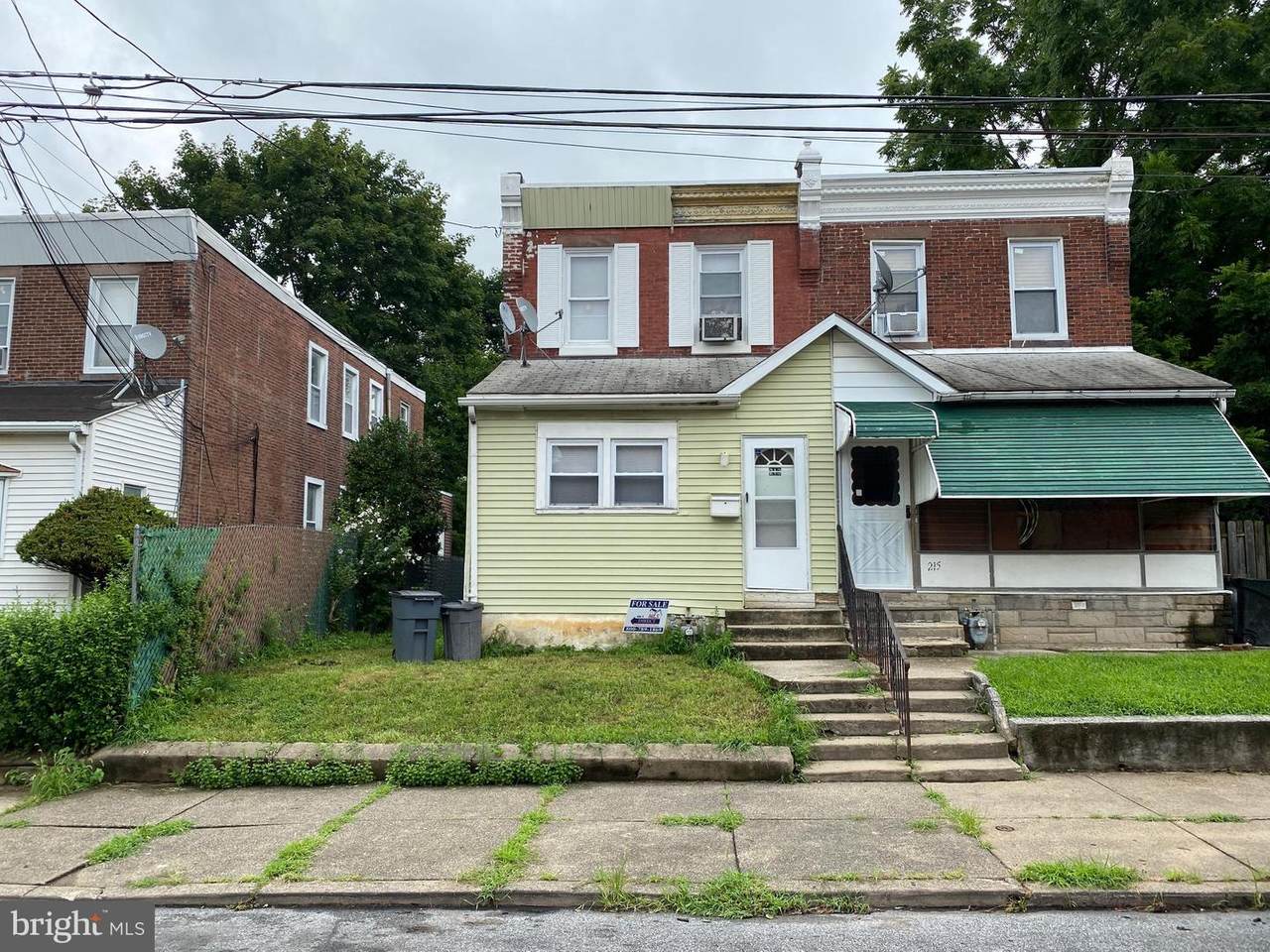 213 6TH Street - Photo 1