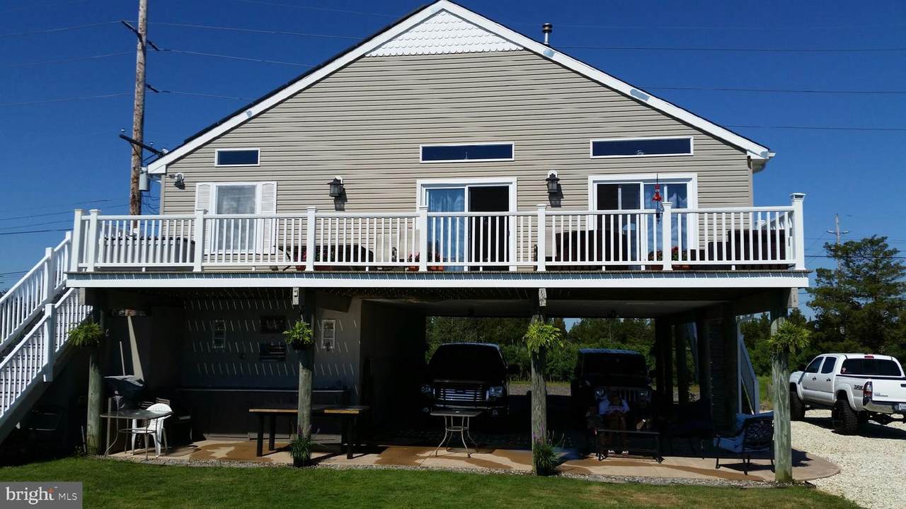 836 Chestnut Neck Road - Photo 1