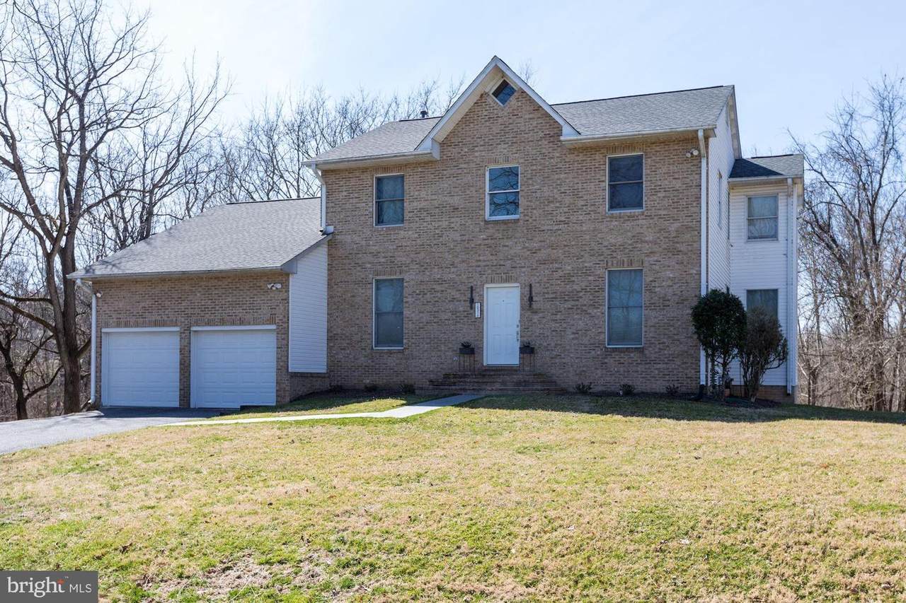 15316 American Way - Photo 1