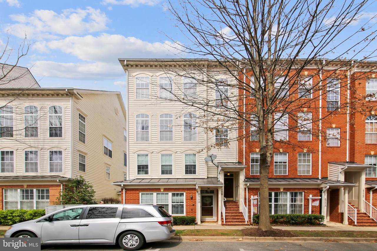 620 Main Street - Photo 1