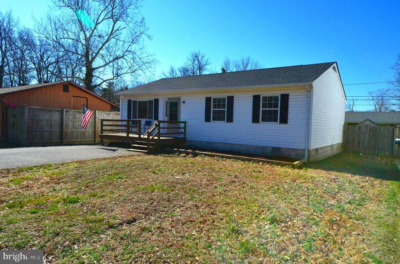 1703 Snug Harbor Road - Photo 1