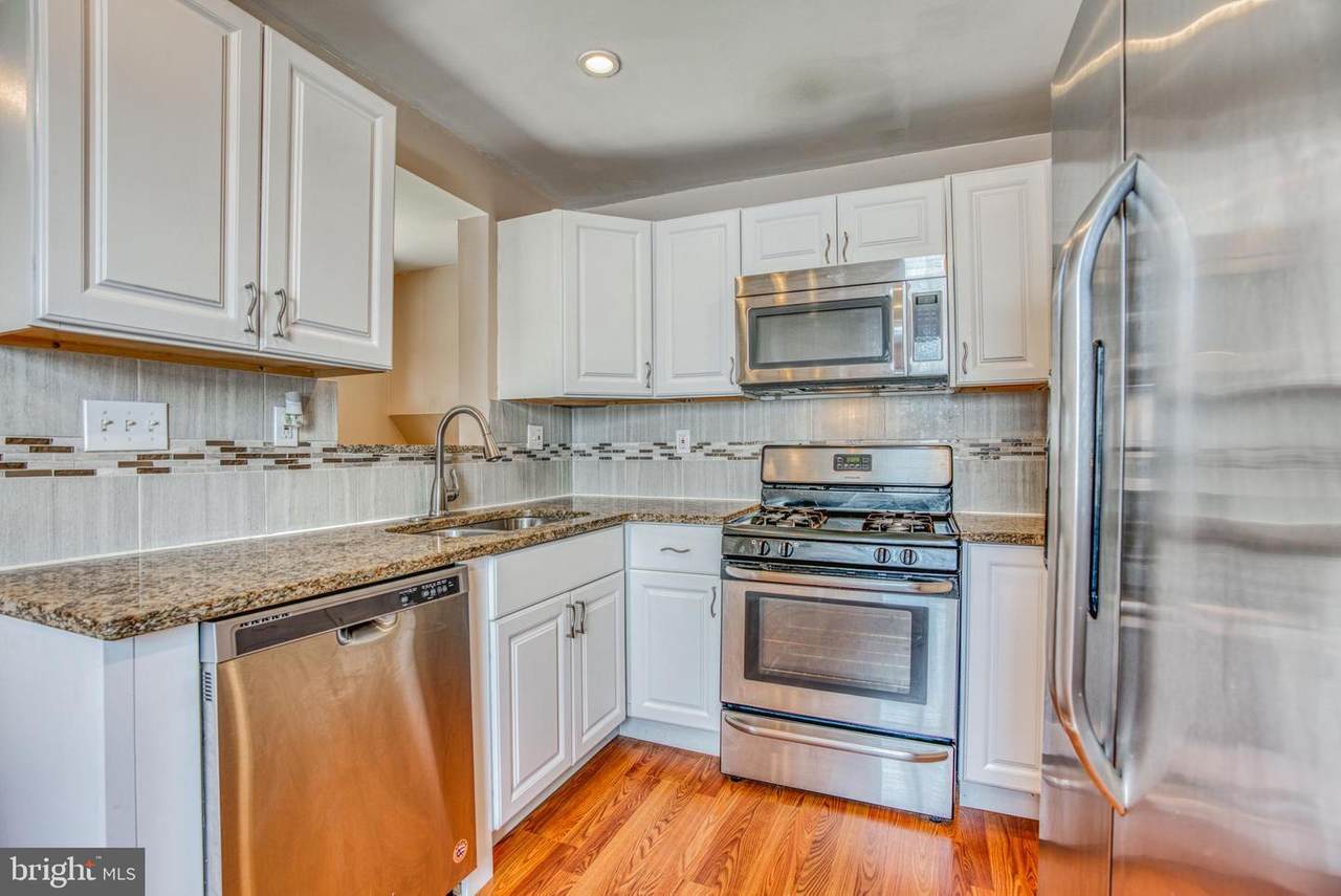 8121 Cornwall Road - Photo 1