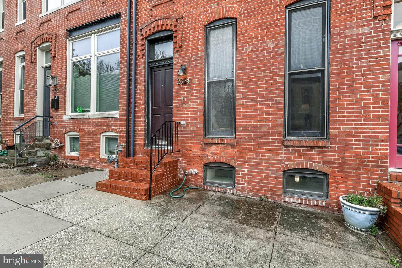 2324 Fairmount Avenue - Photo 1