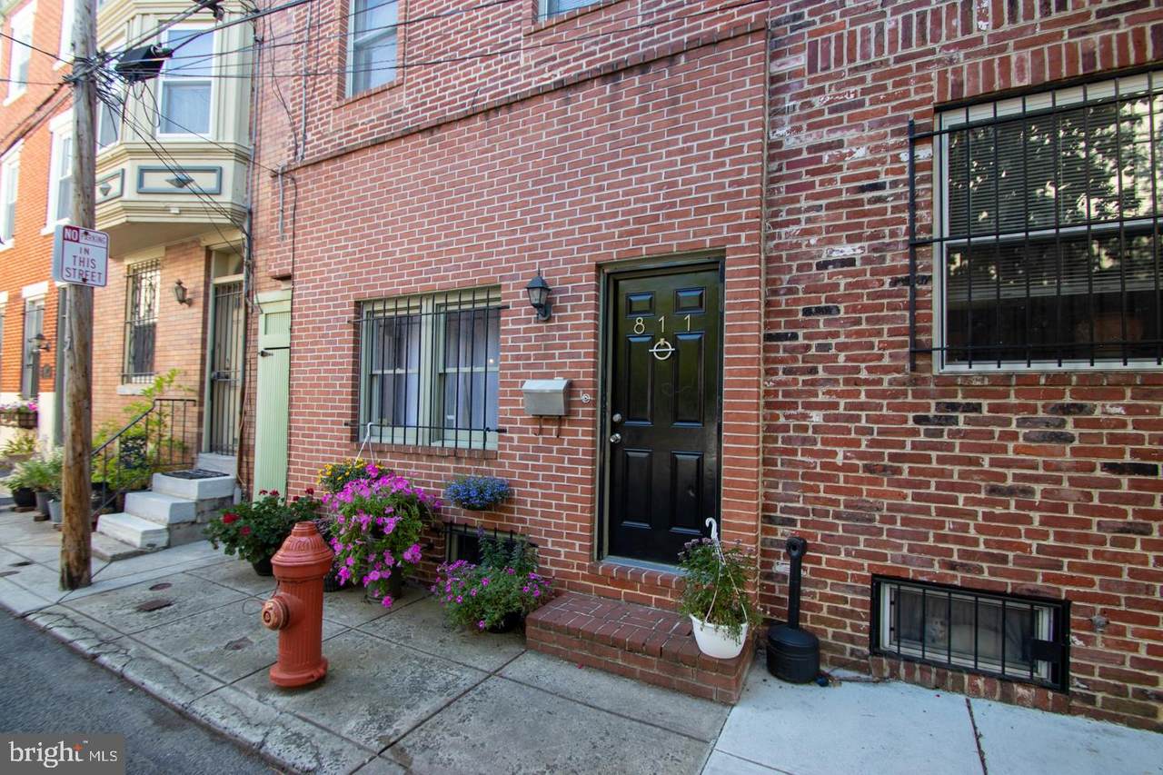 811 Reese Street - Photo 1