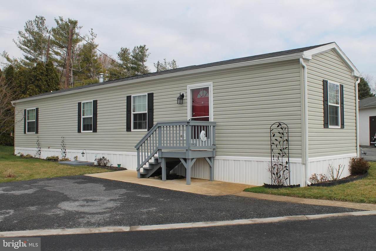 14 Circle Drive - Photo 1
