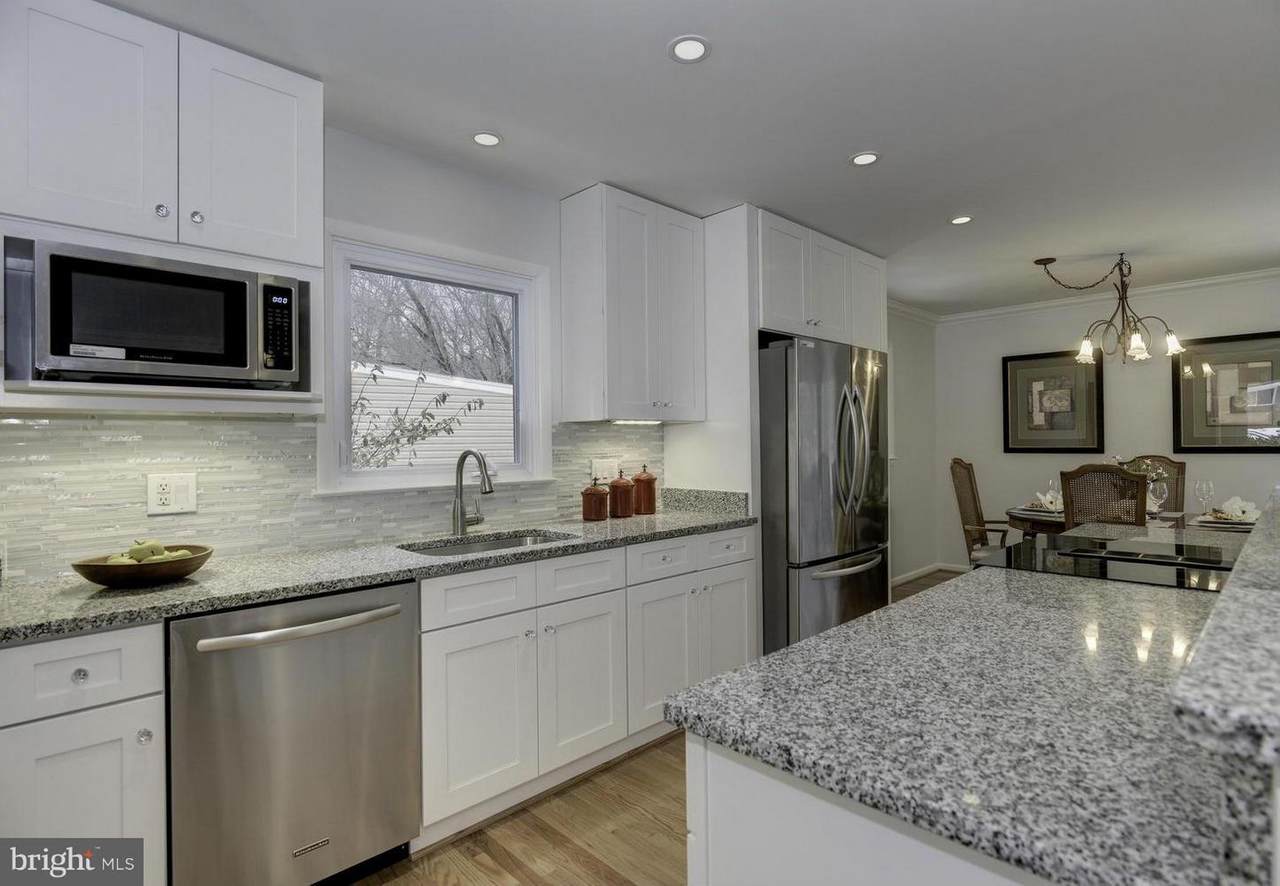 102 James Drive - Photo 1
