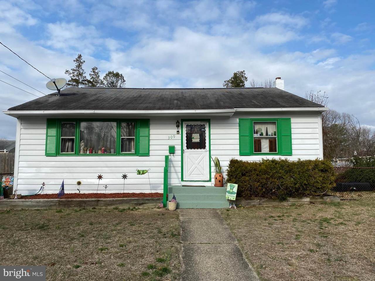 309 Lowell Avenue - Photo 1 309 Lowell Avenue - Photo 1