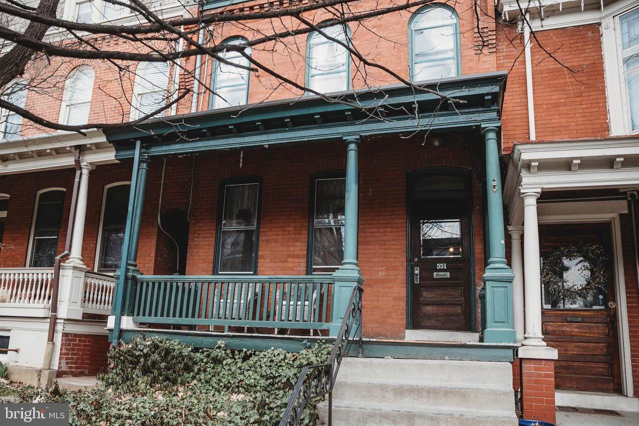 551 Lemon Street - Photo 1