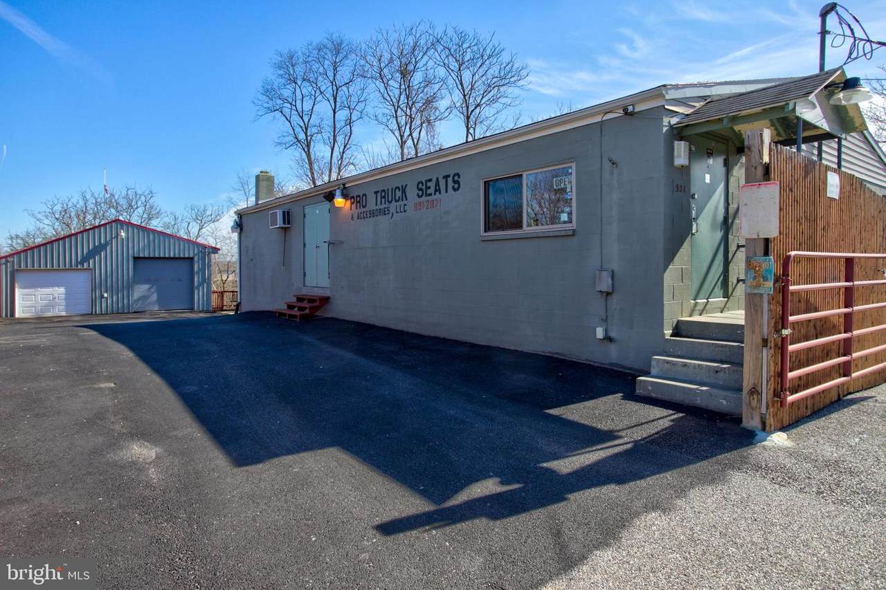 321 Dewey Street - Photo 1