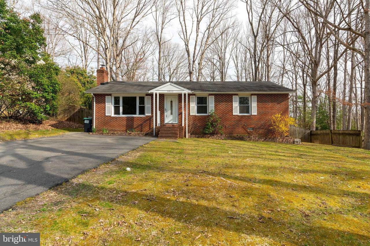 1022 Isabella Drive - Photo 1