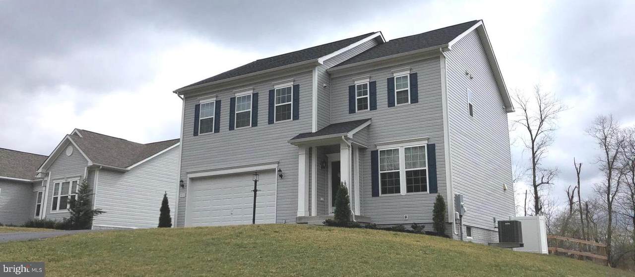 1015 Masters Drive - Photo 1