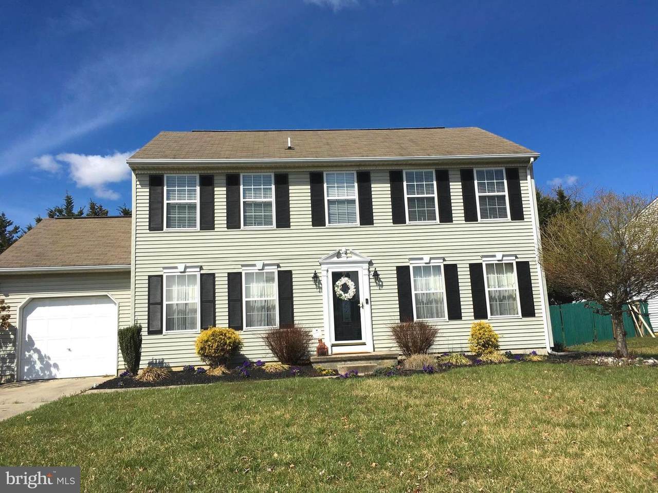 521 Mason Drive - Photo 1