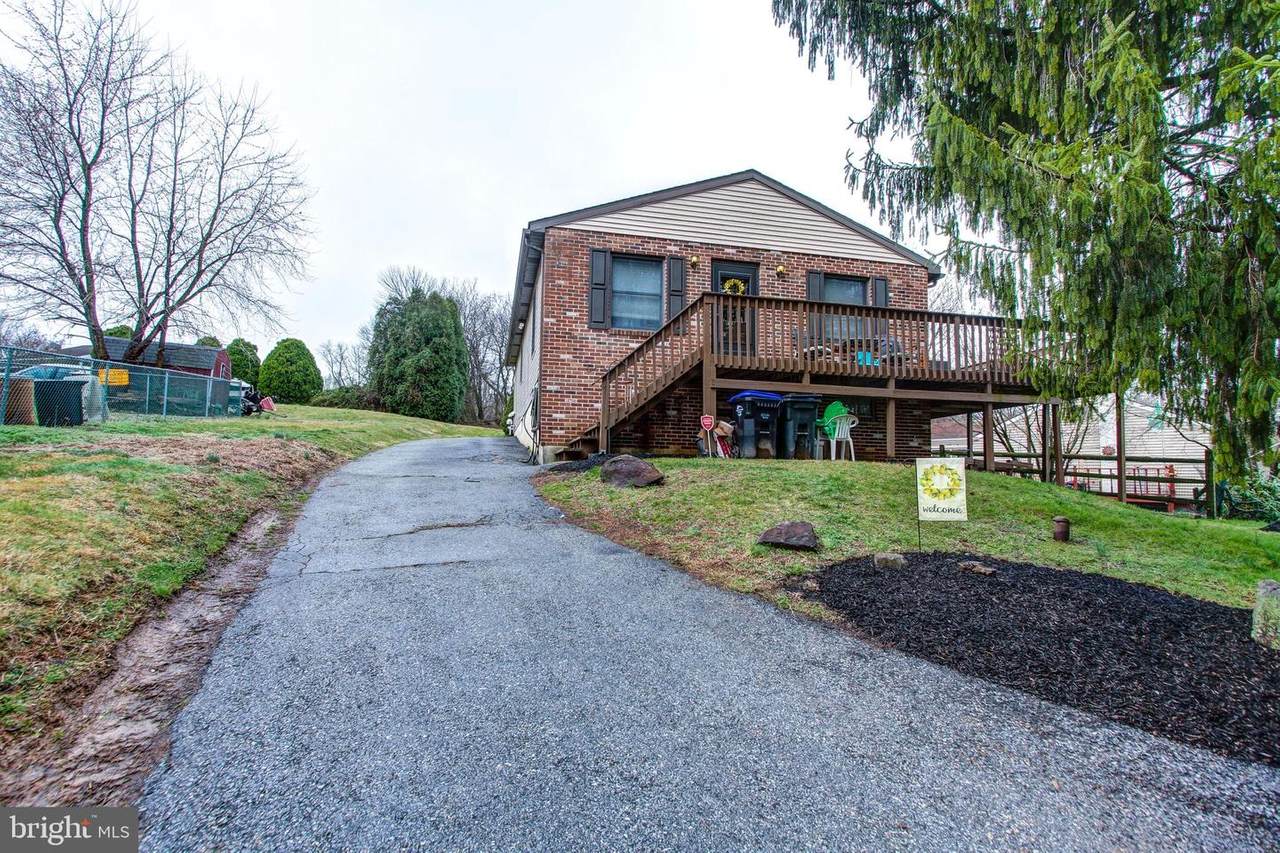 814 Bethel Avenue - Photo 1