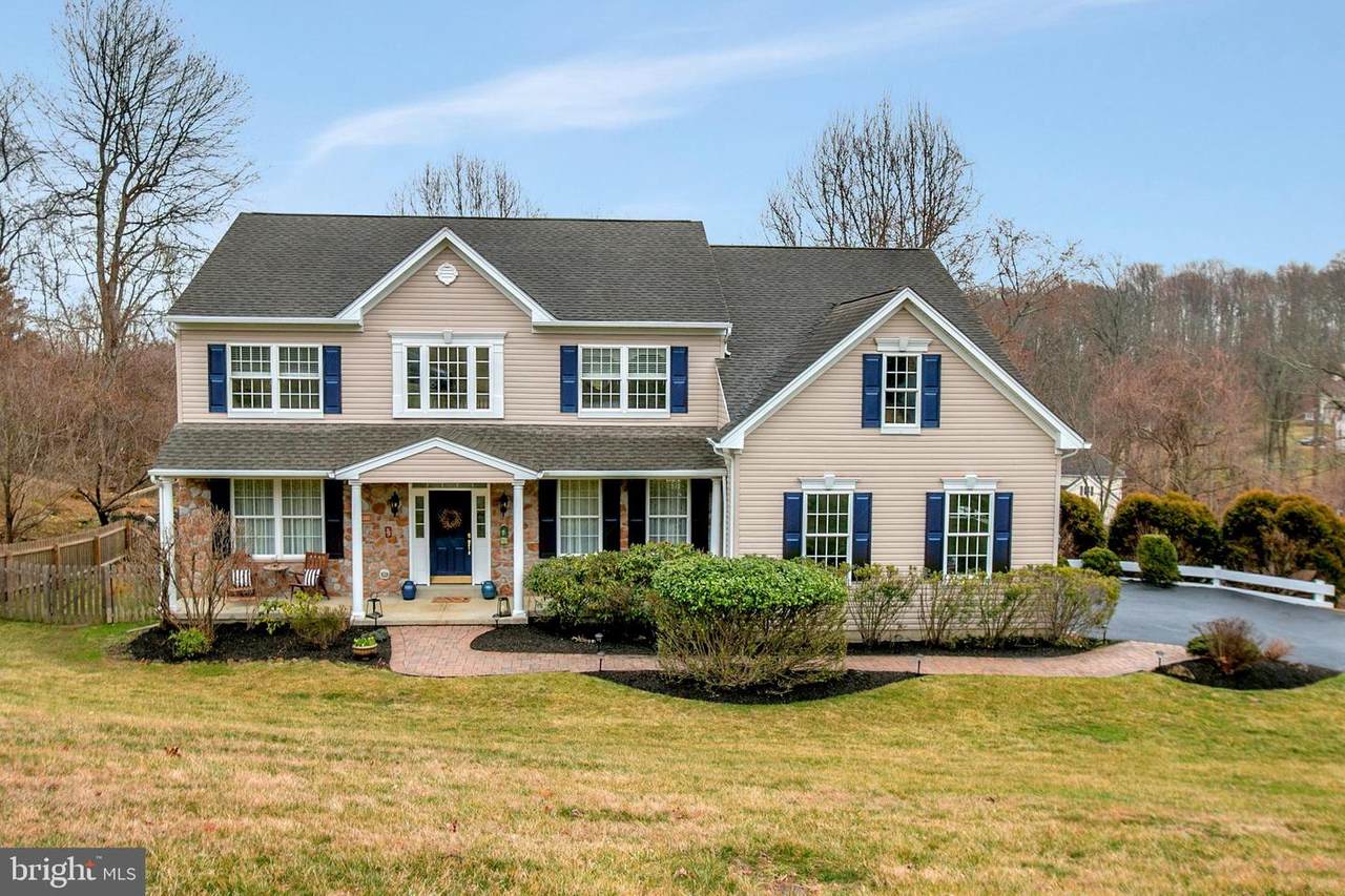 1540 Grand Oak Lane - Photo 1 1540 Grand Oak Lane - Photo 1