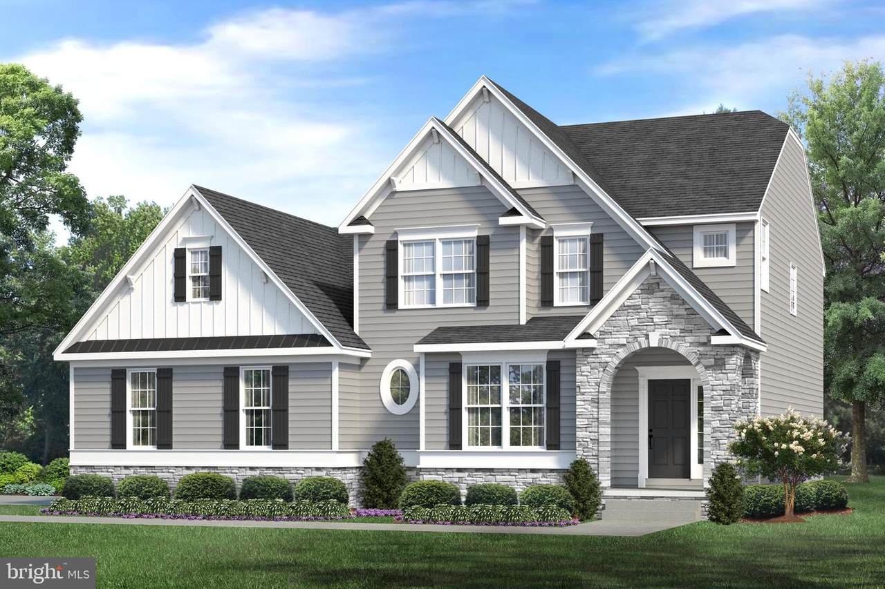 007 Holly Oak Drive Drive - Photo 1
