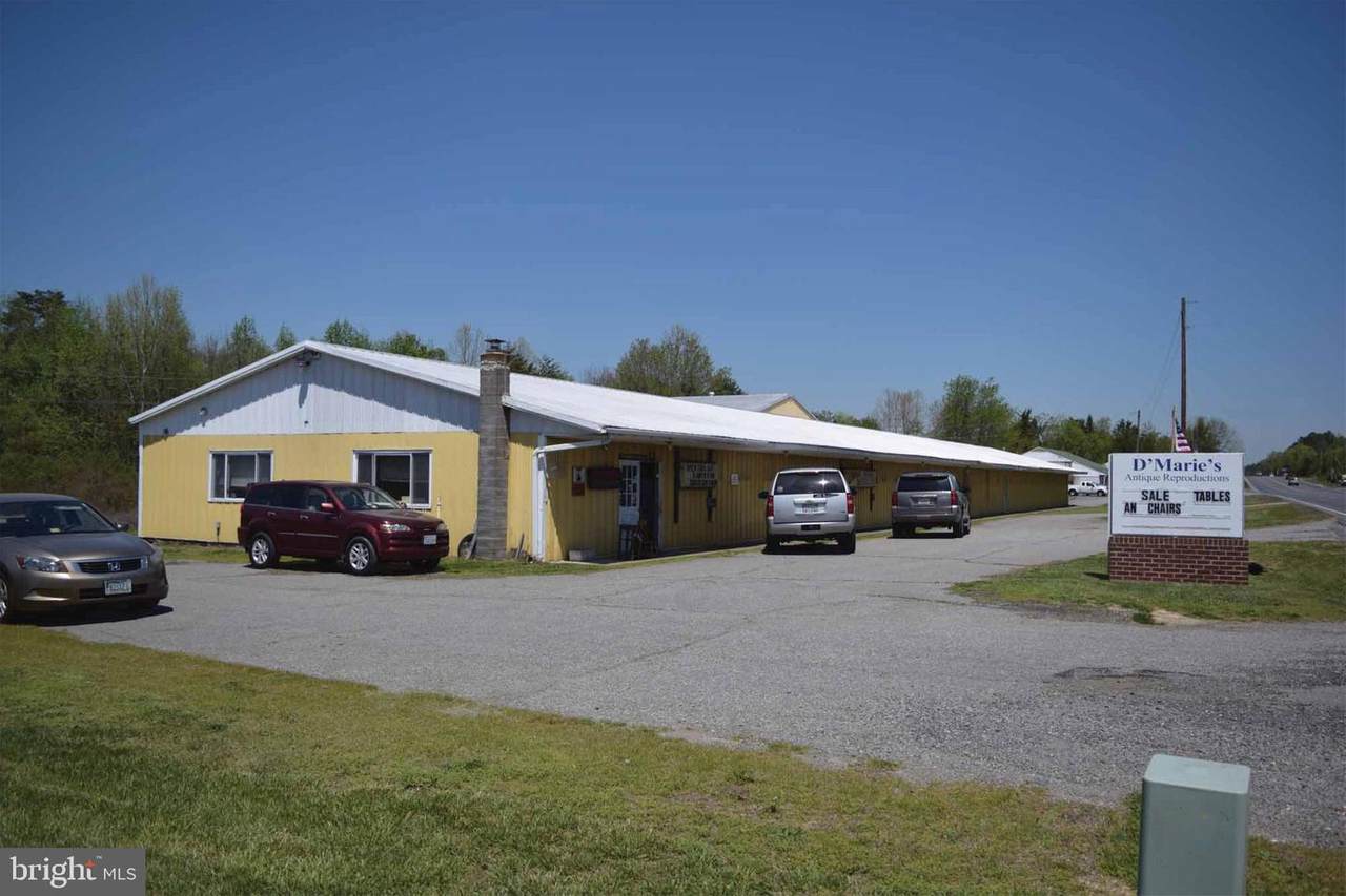 6136 Jefferson Davis Highway - Photo 1