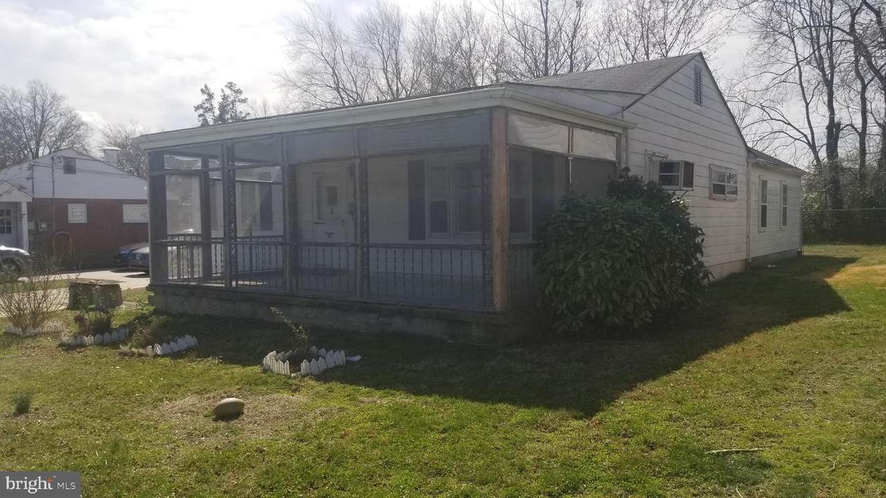 4 Burton Avenue - Photo 1