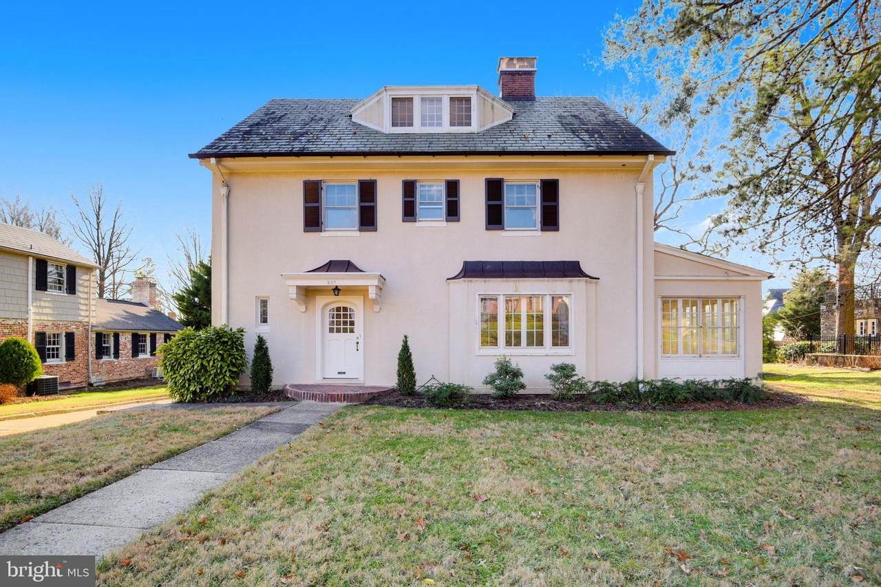 207 Kemble Road - Photo 1