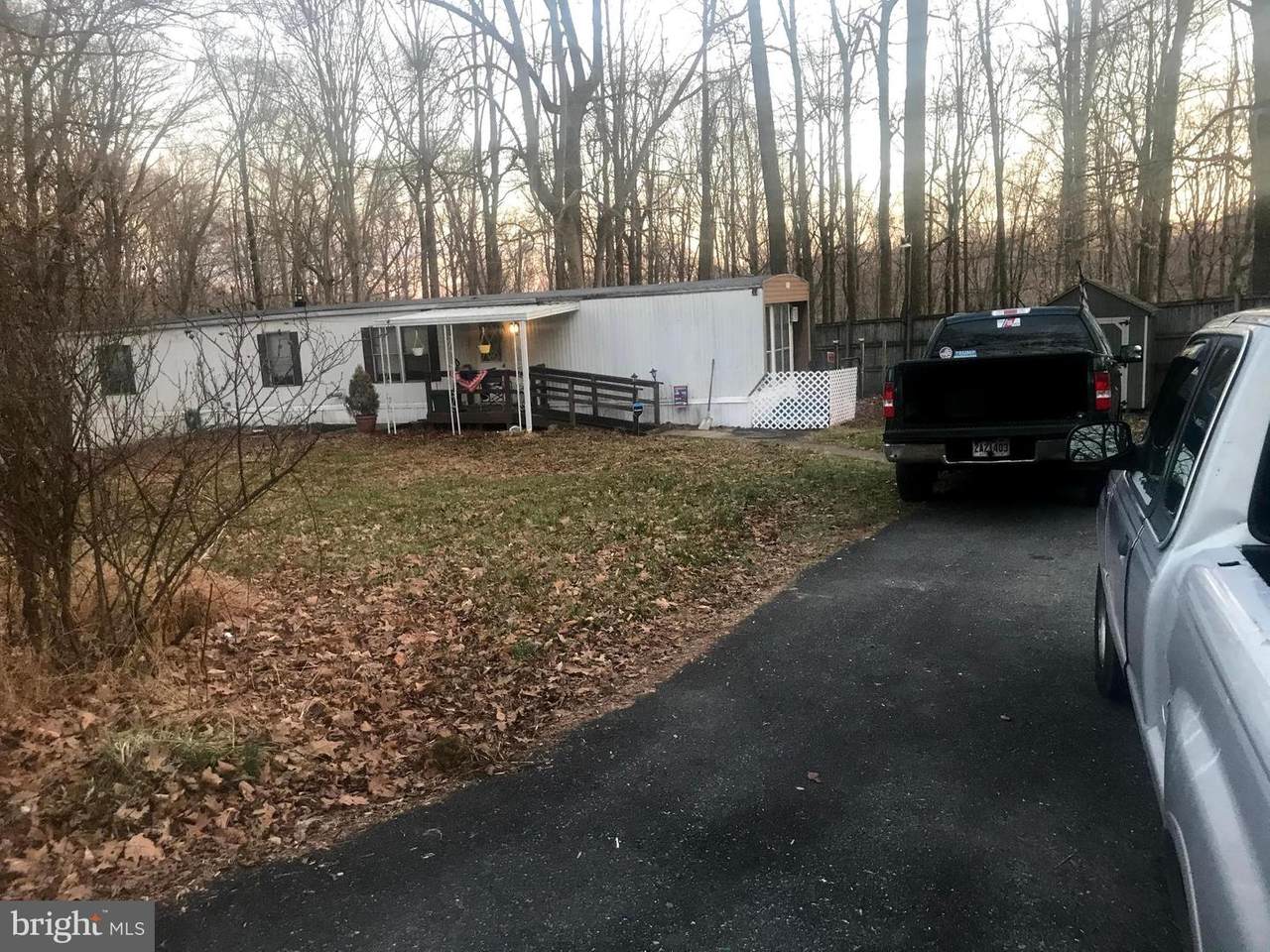 529 West Lane - Photo 1