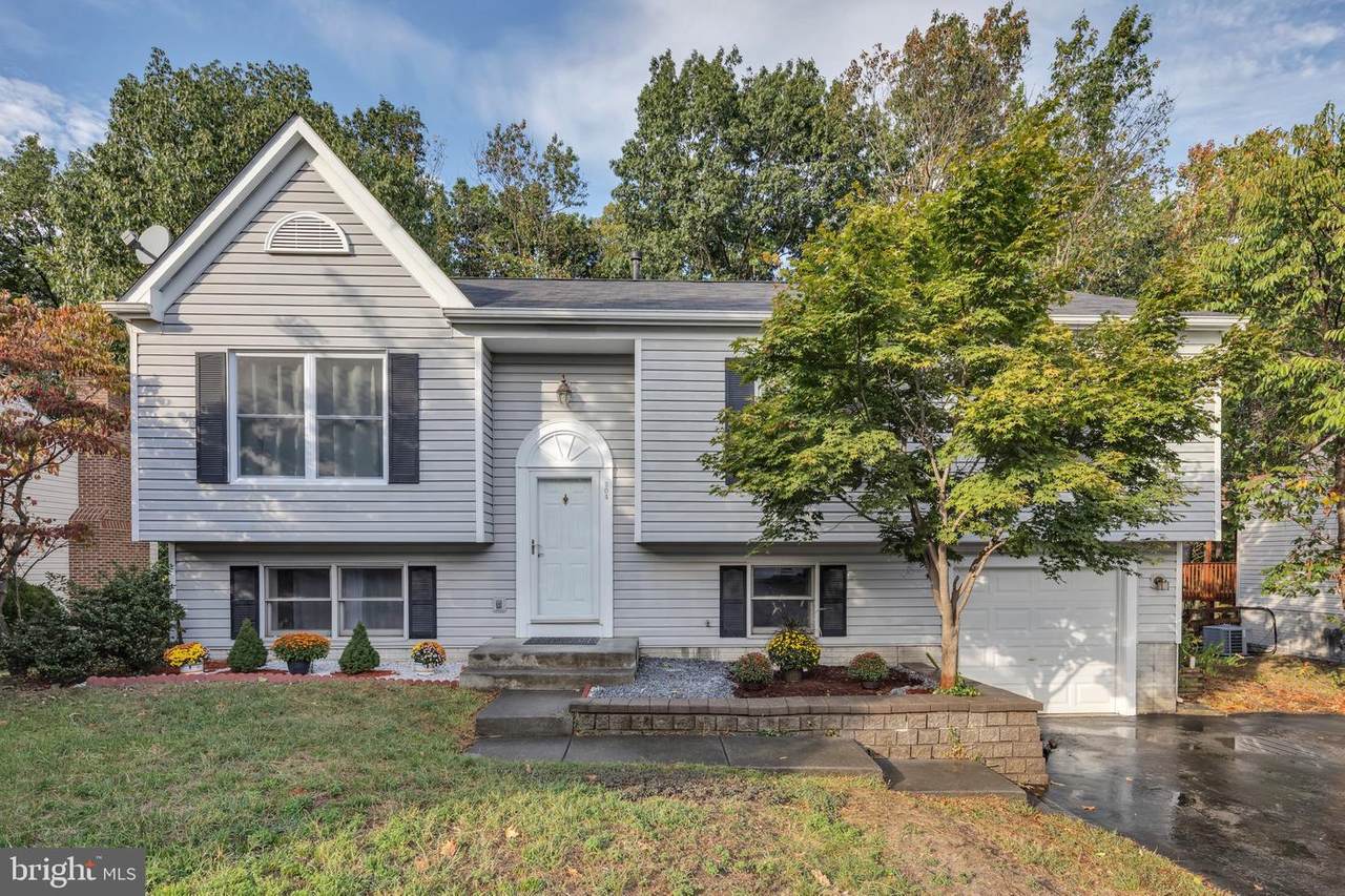 304 Pembridge Drive - Photo 1