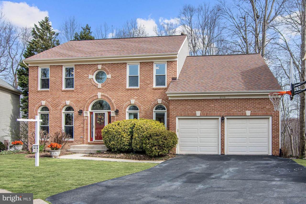 8106 Deercreek Place - Photo 1