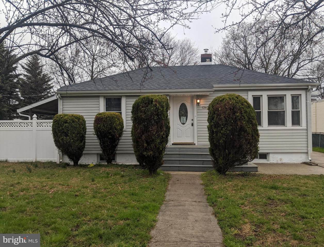1262 Olden - Photo 1