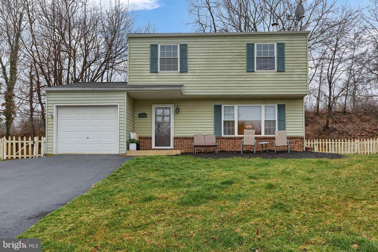535 Cardinal Drive - Photo 1
