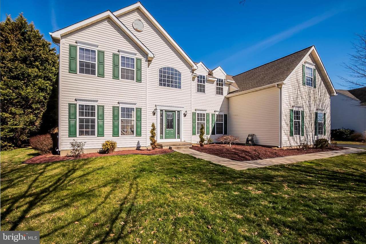 34 Manassas Drive - Photo 1
