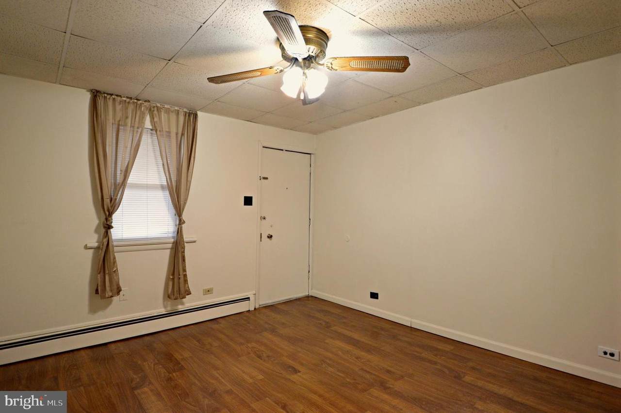 3 Angle Avenue - Photo 1